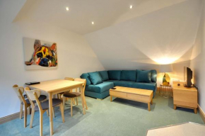 27B Durley Chine